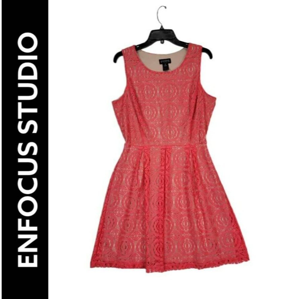 En Focus Studio Woman Size 14 Coral Scoopneck Sleeveless Fit n Flar Dress
